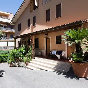 https://olympic-suite-roma.it-romehotels.com